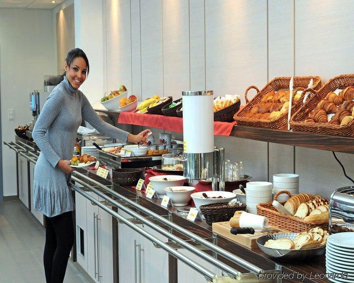 Dc Hotel Charleroi Airport Екстер'єр фото