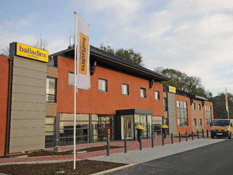 Dc Hotel Charleroi Airport Екстер'єр фото
